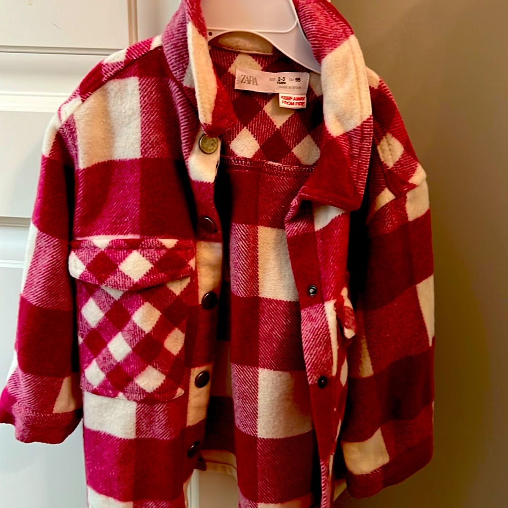 NWOT Zara Plaid shirt - perfect for warm weather